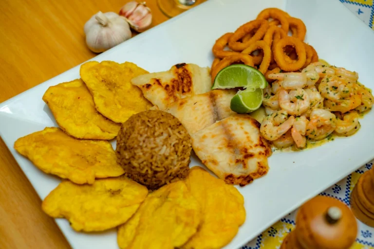 Panamanian Food Dishes That Will Transport Your Taste Buds to Paradise