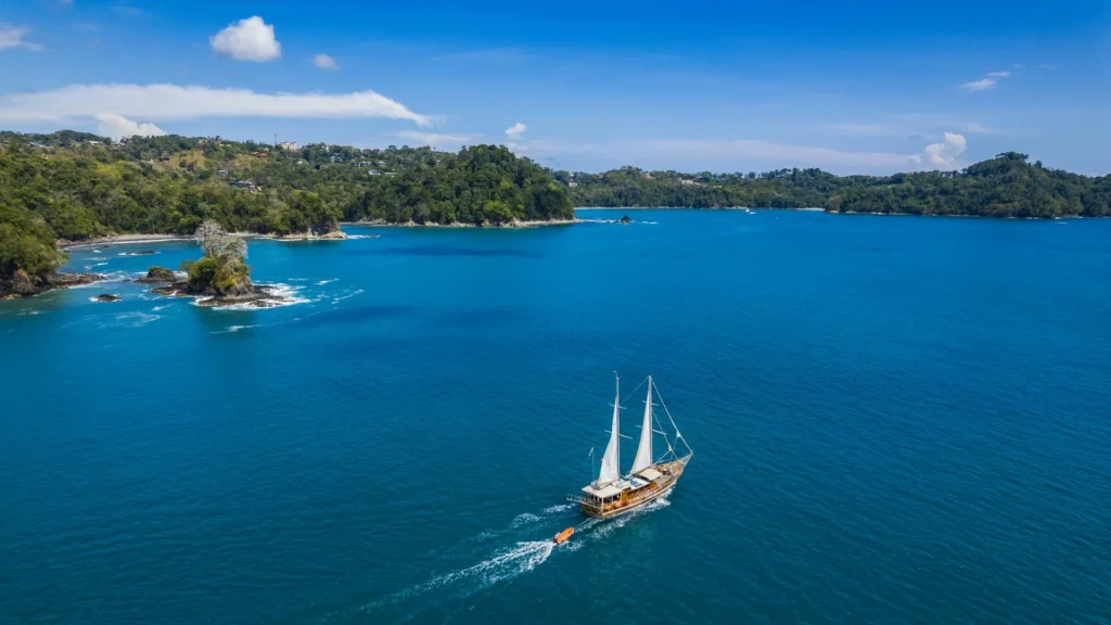 25 Epic Things to Do in Costa Rica: The Ultimate Adventure Guide 3 places to see in costa rica